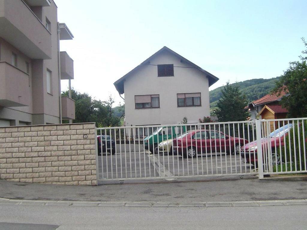 Apartmani Almica Zagreb Exterior photo