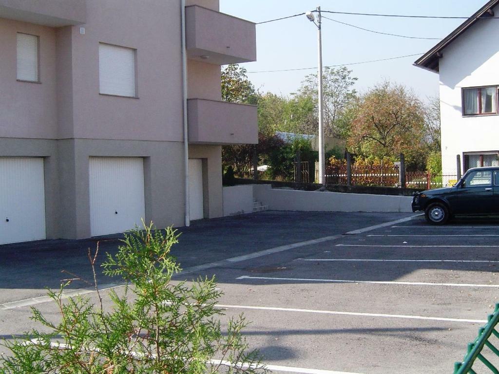 Apartmani Almica Zagreb Exterior photo